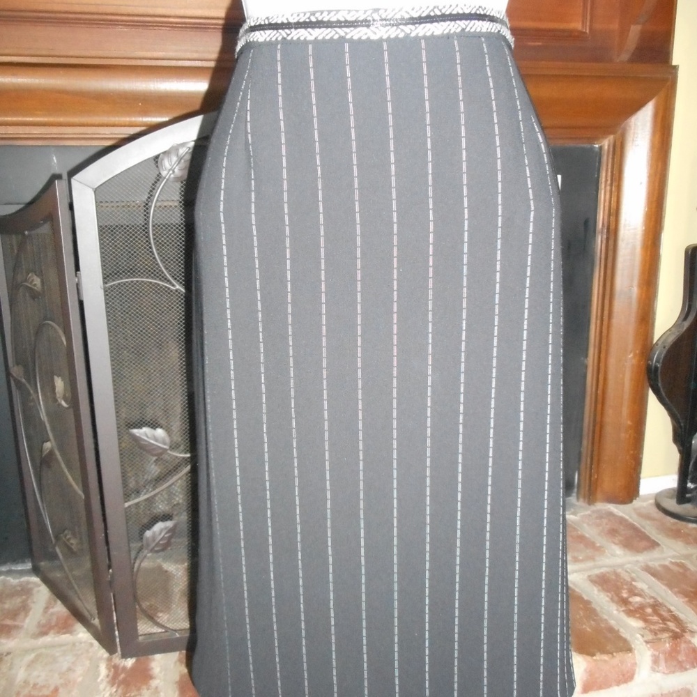 NWT Alberto Makali classic pinstripe skirt, 6 - Picture 4 of 8